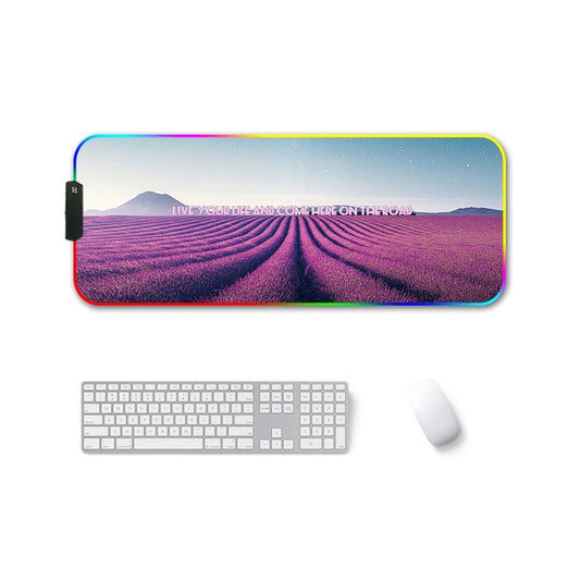 Frendorf | 350x900x4mm F-01 Gummi Thermotransfer RGB Leuchtende Rutschfeste Mauspad (Lavendel)