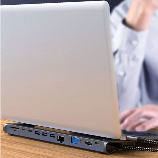 Frendorf | 12 In 1 Multifunctional TYPE-C Erweiterungs-HUB Adapter Mit Standfunktion(THL-282)