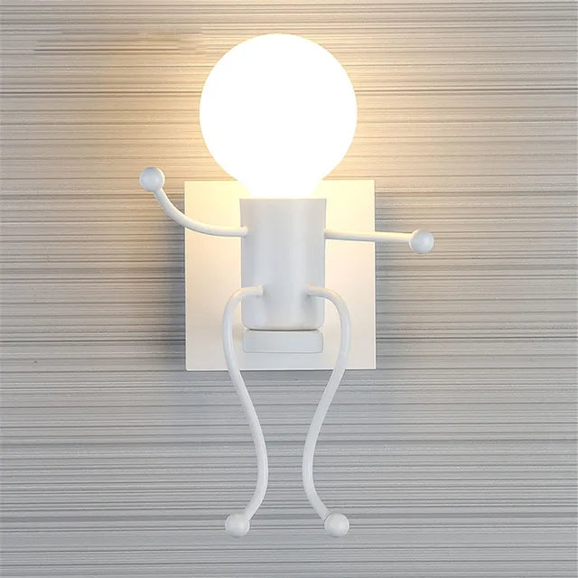 Kreative Roboter-Wandleuchte