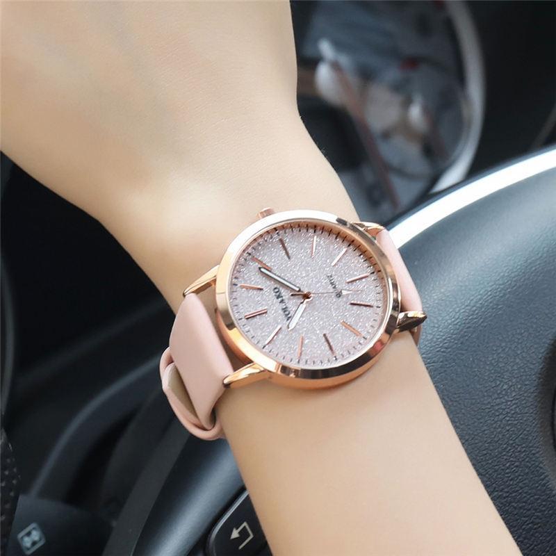 Frendorf | s Hochwertige Mode Frauen Damen Simple Uhren Genf Kunstleder Analog Quarz Armbanduhr Uhr Geschenke
