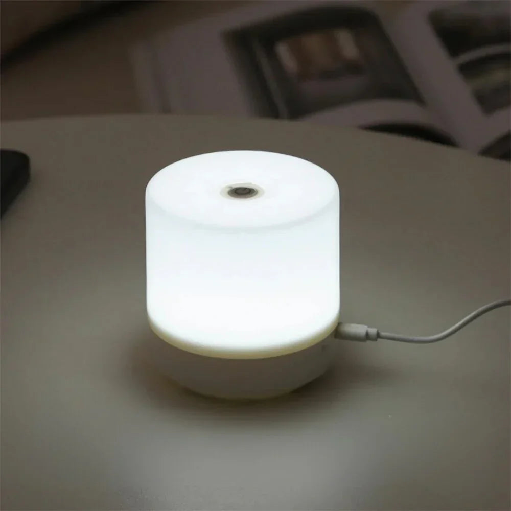 Frendorf | Nachttischlampe - Lumina - Dimmbare Tactile USB - LED Tischlampe