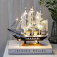 Royaleva Nordic Holz Segelboot Skulptur - LED beleuchtetes Dekorstück, batteriebetrieben