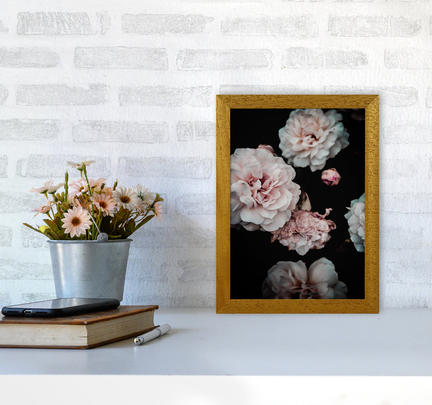 Crisp Pink Fotodruck