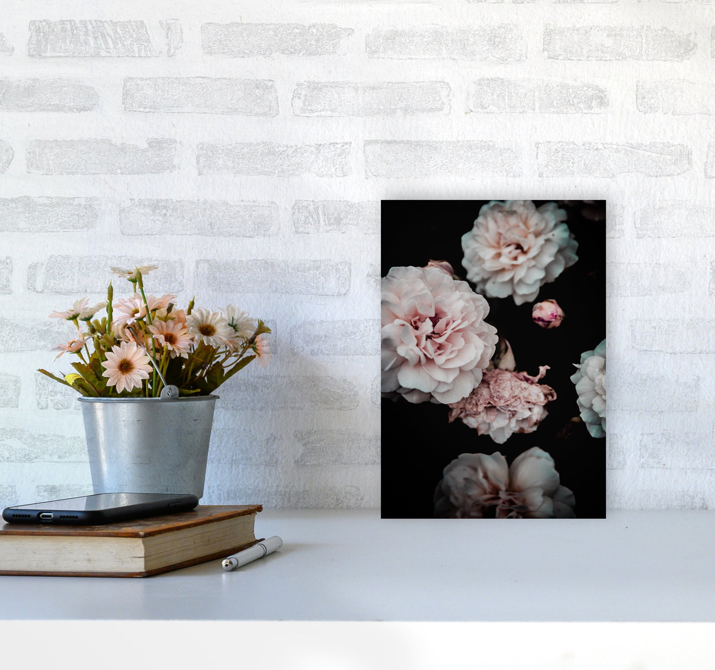 Crisp Pink Fotodruck