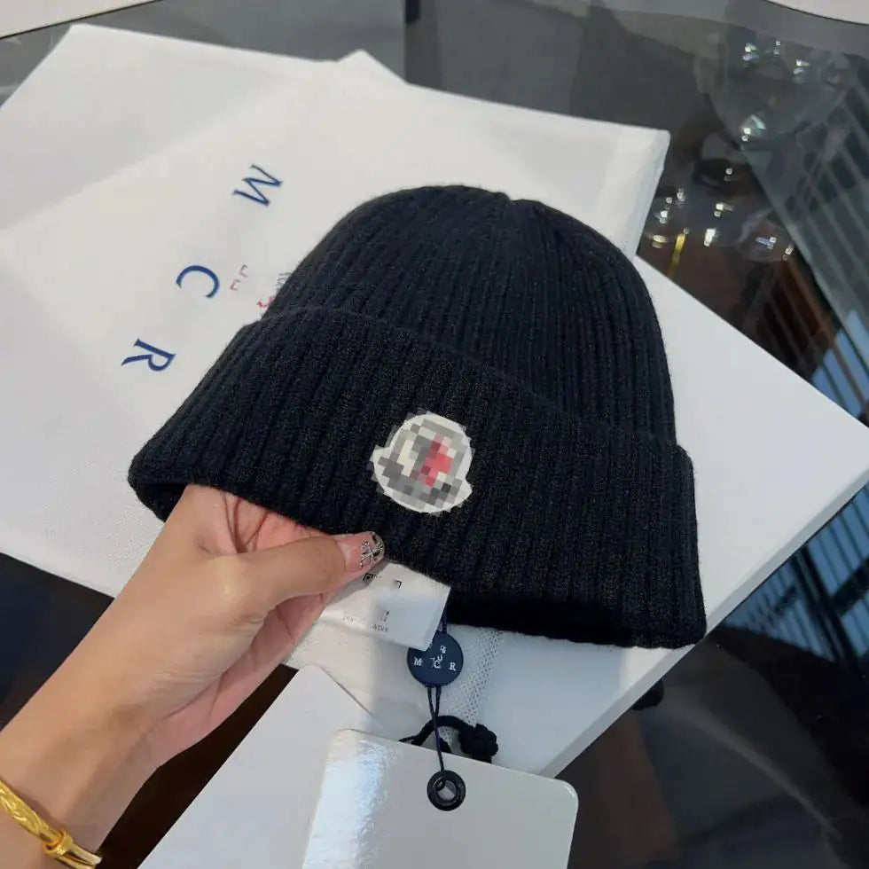 Frendorf | Designer Wintermützen Kollektion