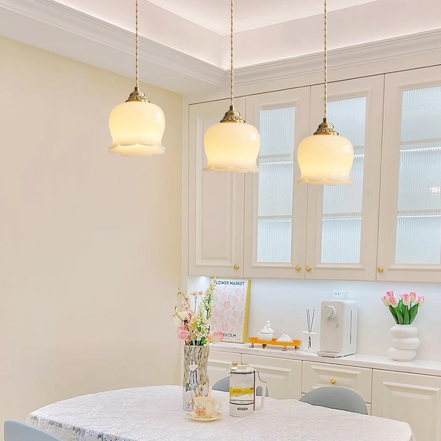 Frendorf | Bloomelia Talblume Pendelleuchte | Blütenförmiges Design | Elegante Beleuchtung für Zuhause
