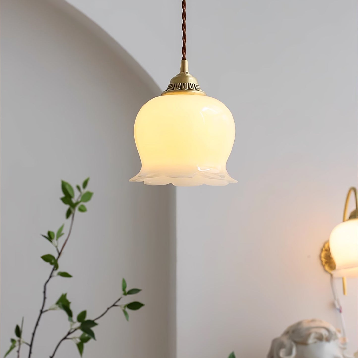 Frendorf | Bloomelia Talblume Pendelleuchte | Blütenförmiges Design | Elegante Beleuchtung für Zuhause