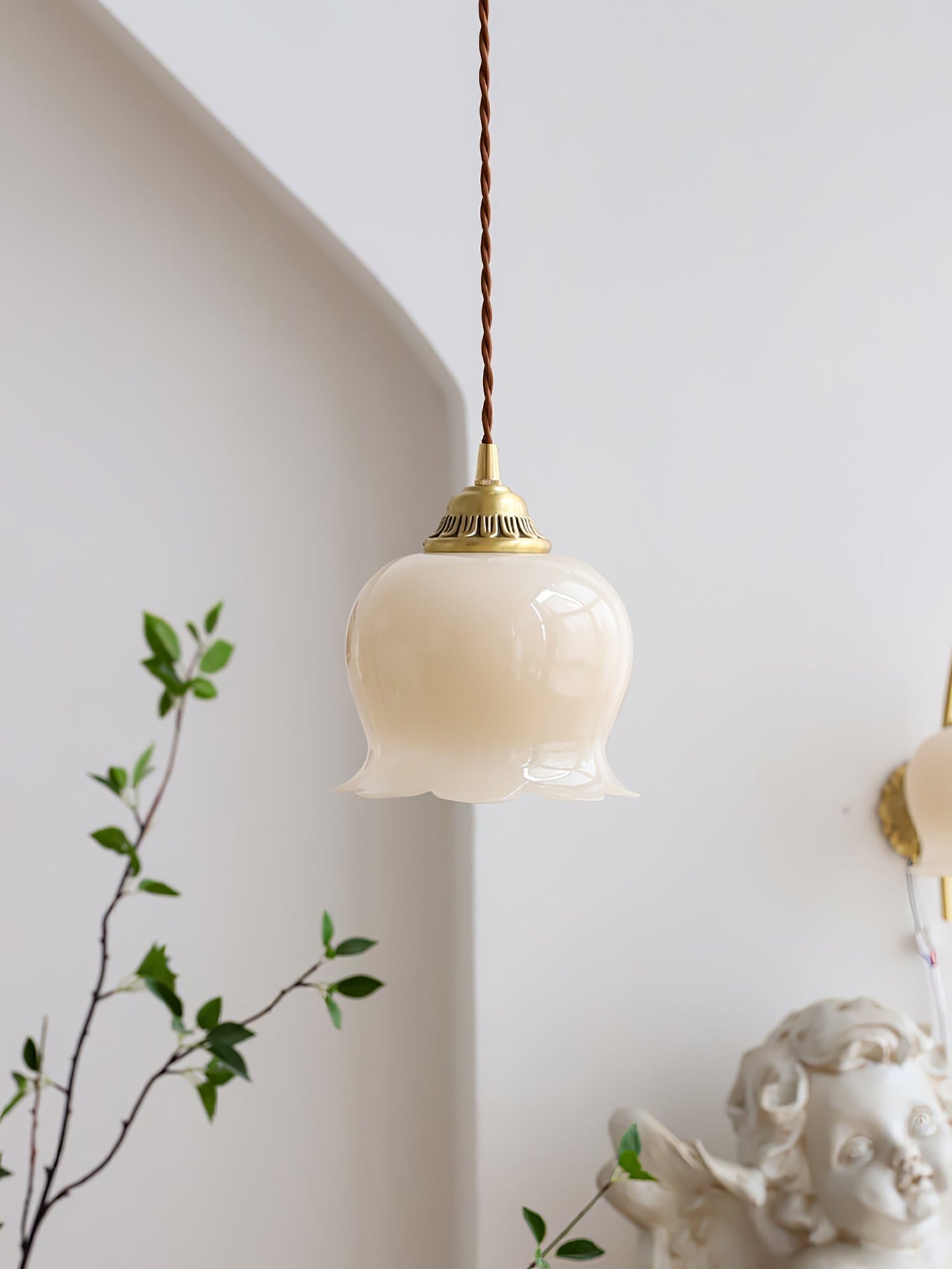 Frendorf | Bloomelia Talblume Pendelleuchte | Blütenförmiges Design | Elegante Beleuchtung für Zuhause
