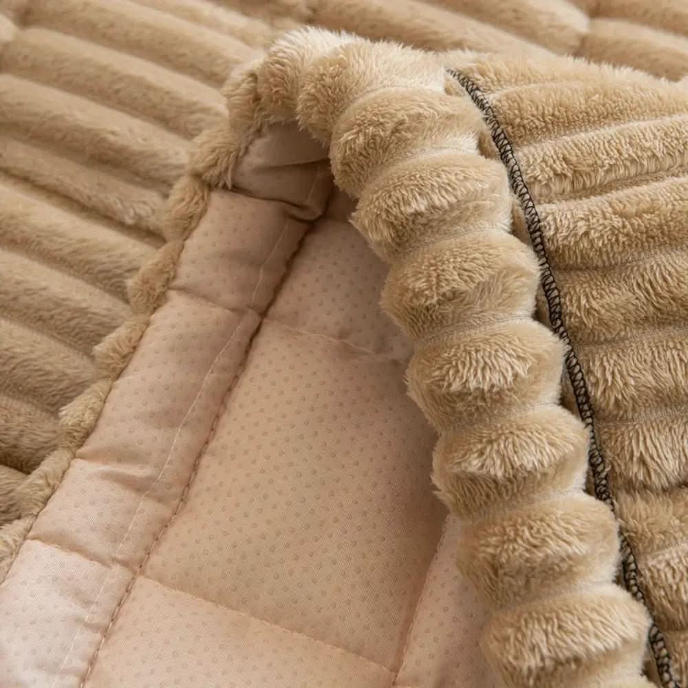 Frendorf | Luxus Plüschhülle für Sofas