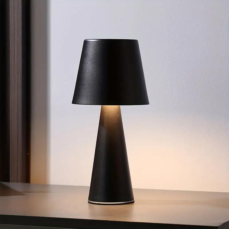 Tischlampe - Beleuchtung - schwarz - Fügen Sie raffinierten Stil hinzu und hinterlassen Sie einen bleibenden Eindruck