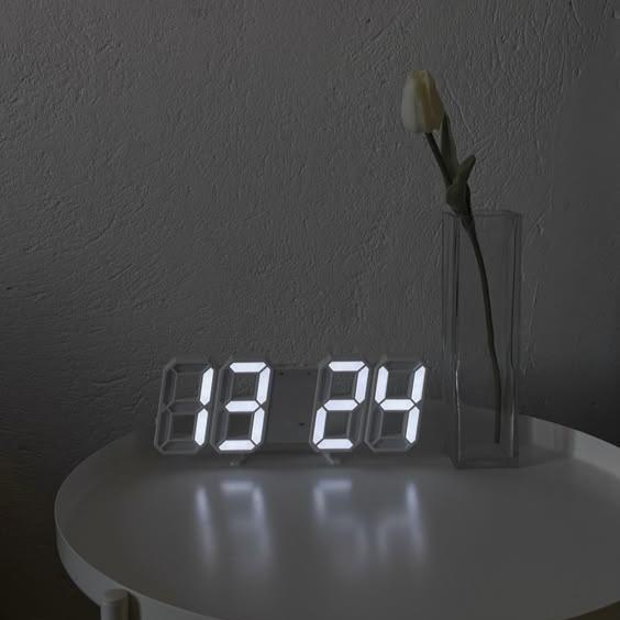 3D LED Digitale Alarmuhr