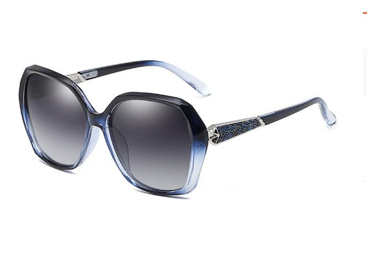 Frendorf | BARCUR | Polarisierte Sonnenbrille für Damen mit Verlaufsglas | Schütze deine Augen mit Stil