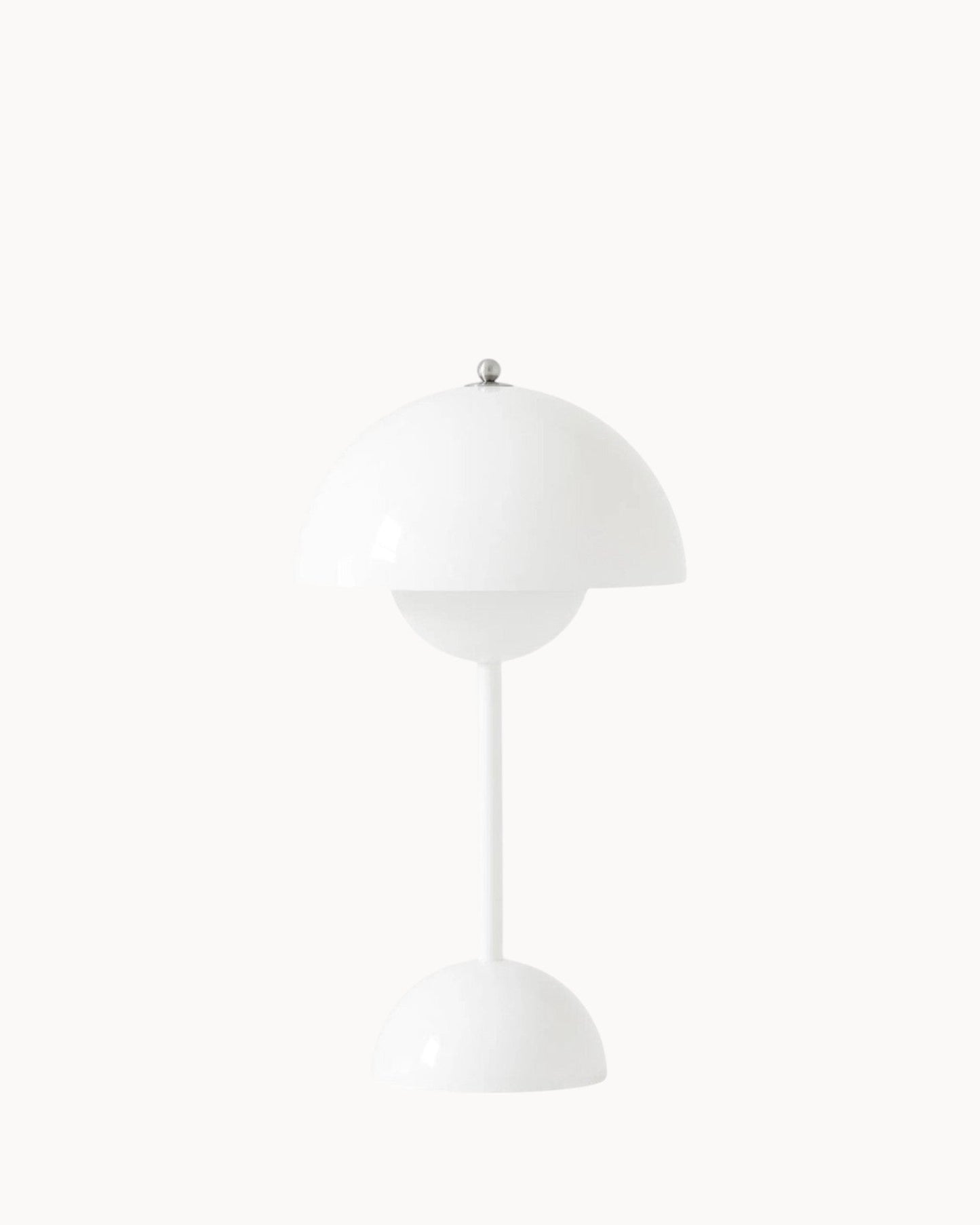 NordLight – LED Tischlampe skandinavisches Design, dimmbar und nachhaltig in Metall