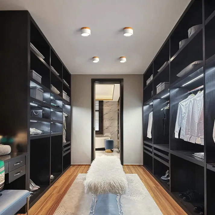 Skandinavische LED Deckenleuchte für einen schlanken Look