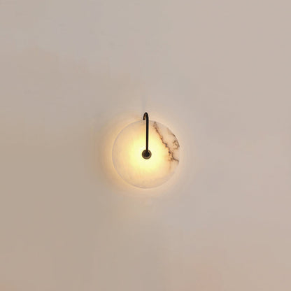 Weiße Alabaster-Wandlampe