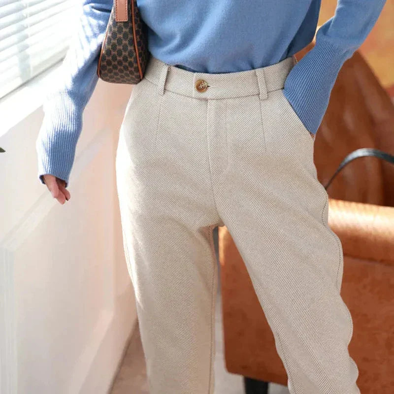 Frendorf | KNUSSECHIC | Wolle Damen Hose | Stilvoll und Bequem | Perfekt für Arbeit und Freizeit