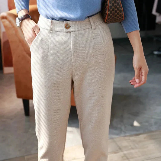 Frendorf | KNUSSECHIC | Wolle Damen Hose | Stilvoll und Bequem | Perfekt für Arbeit und Freizeit