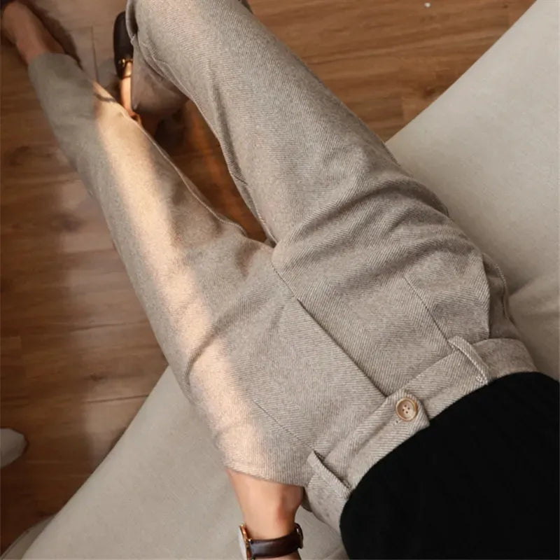 Frendorf | KNUSSECHIC | Wolle Damen Hose | Stilvoll und Bequem | Perfekt für Arbeit und Freizeit