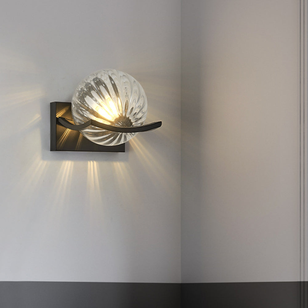 Frendorf | LumiGlide Moderne LED-Wandleuchte Glas | Elegantes Design | Warmweißes Licht | Perfekt für Innenräume