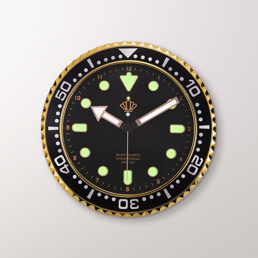 Stille Leuchtende Wanduhr