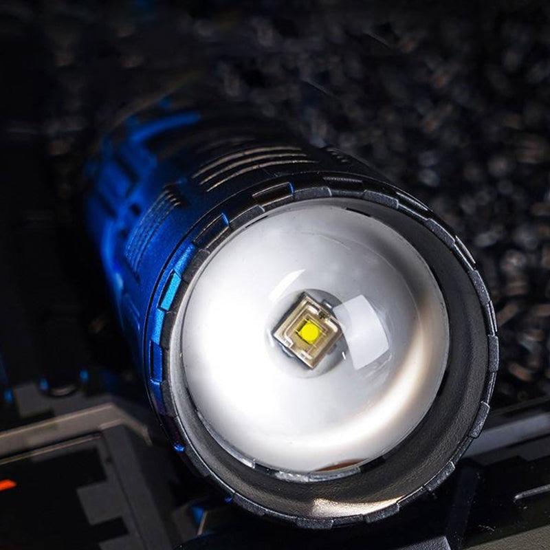Frendorf | Helle Taschenlampe Weißer Laser Teleskop-Zoom Langstrecken-Taschenlampe