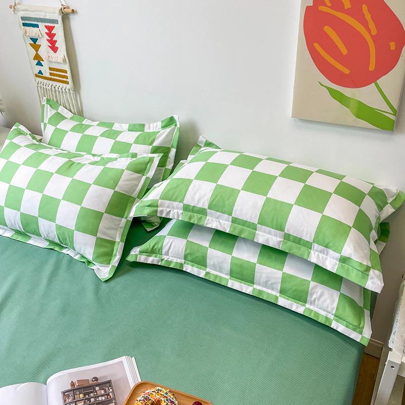 Kariertes Bettwäsche-Set