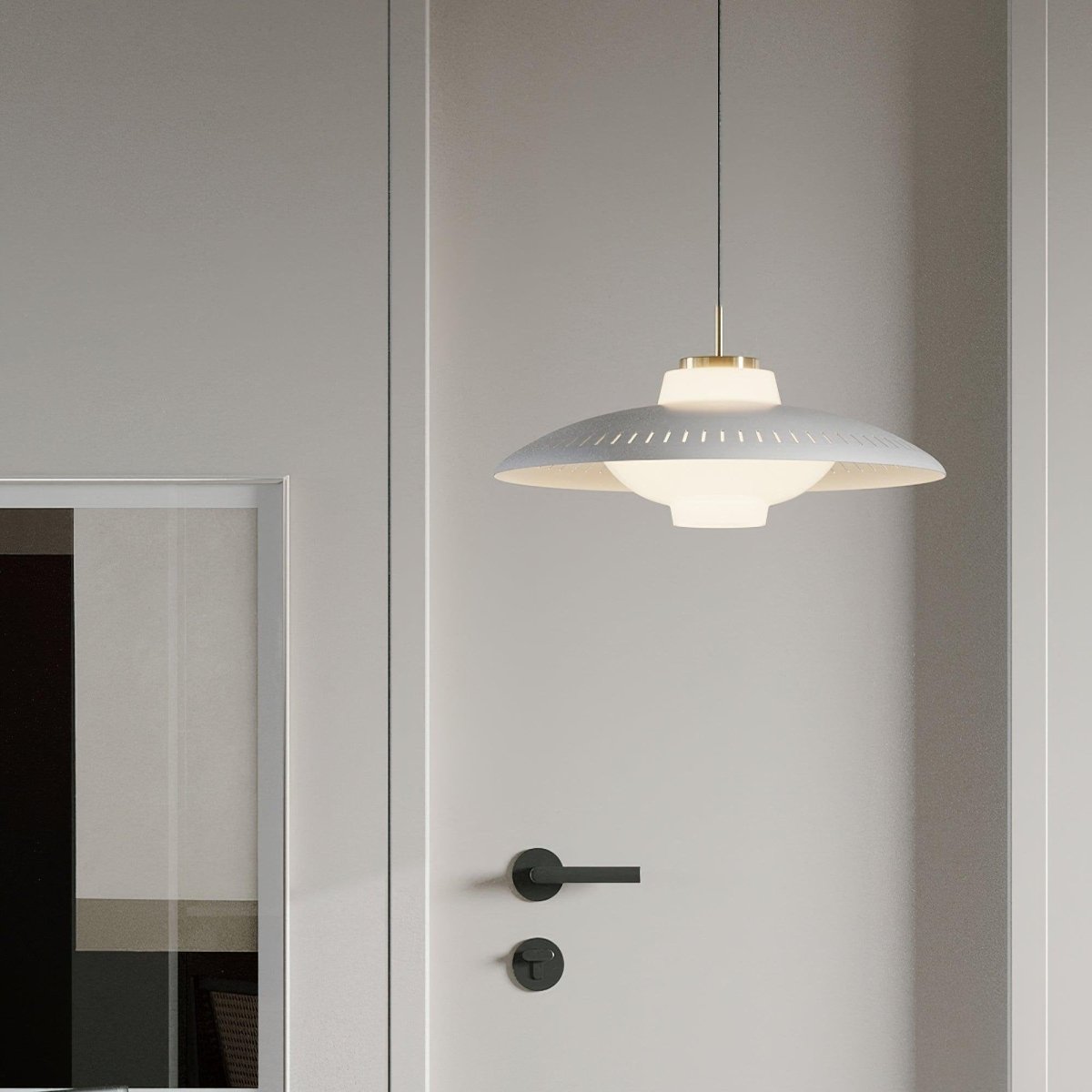 Frendorf | Beleuchten Sie Ihren Raum mit der Modernität der Alien Frisbee Lampe