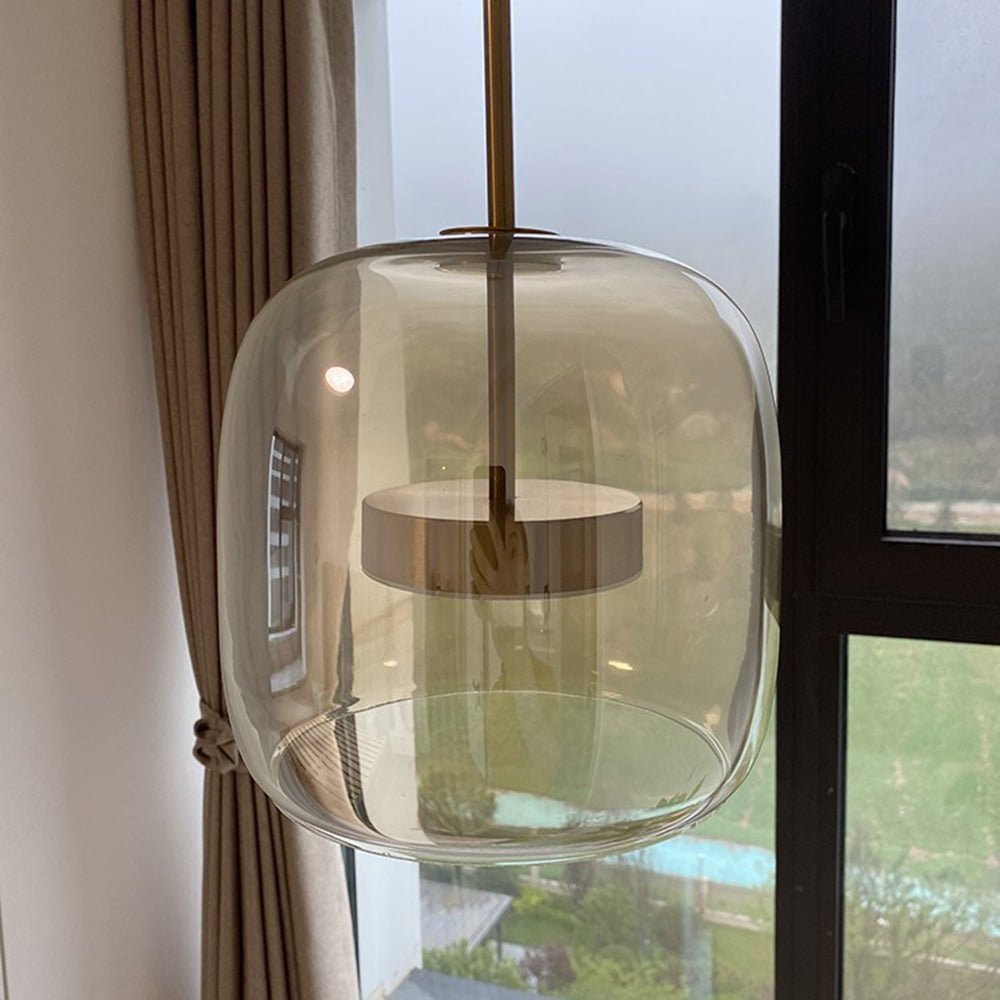 Frendorf | Schaffen Sie eine warme Atmosphäre mit den Amberglow Pendelleuchten aus Metall und Glas