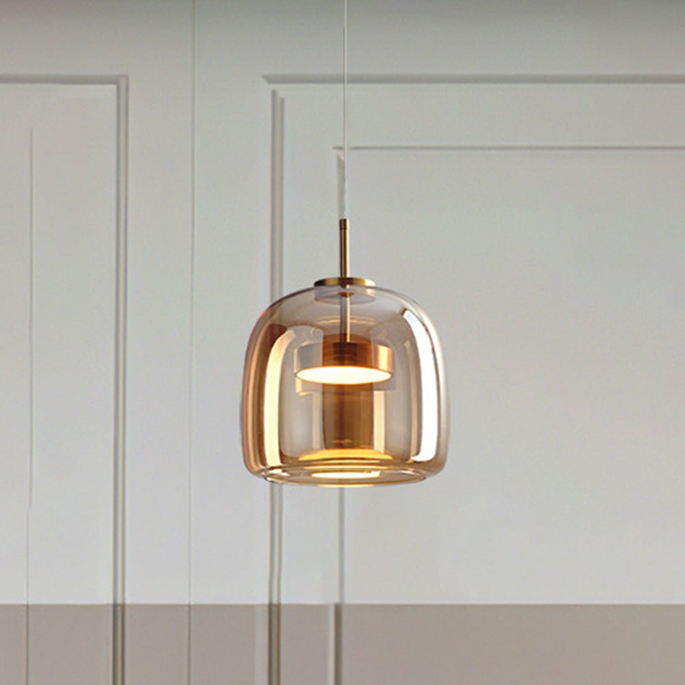 Frendorf | Schaffen Sie eine warme Atmosphäre mit den Amberglow Pendelleuchten aus Metall und Glas