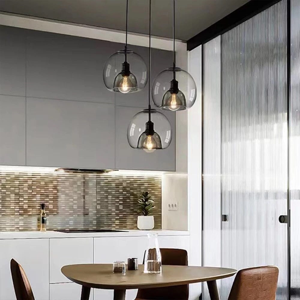 Frendorf | Erheben Sie Ihr Interieur mit den eleganten Antonio Glas Hängeleuchten