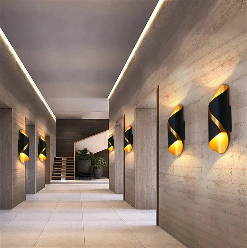 Frendorf | Lueur D'aqua - Wasserdichte und elegante Außen-LED-Lampe