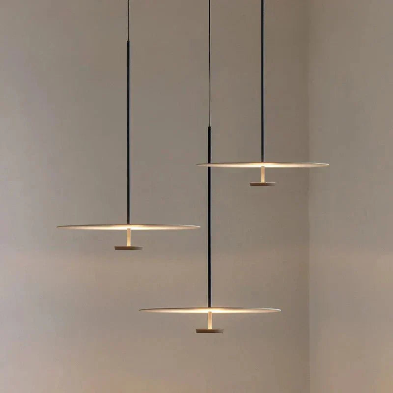 Frendorf | Bringen Sie moderne Eleganz mit der Arclumi Bogenlampe