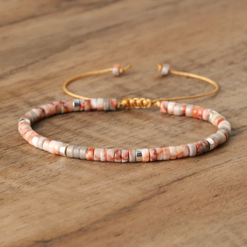 Frendorf | Geflochtenes Armband mit 2,4 mm Naturstein-Rollern – Seraphina