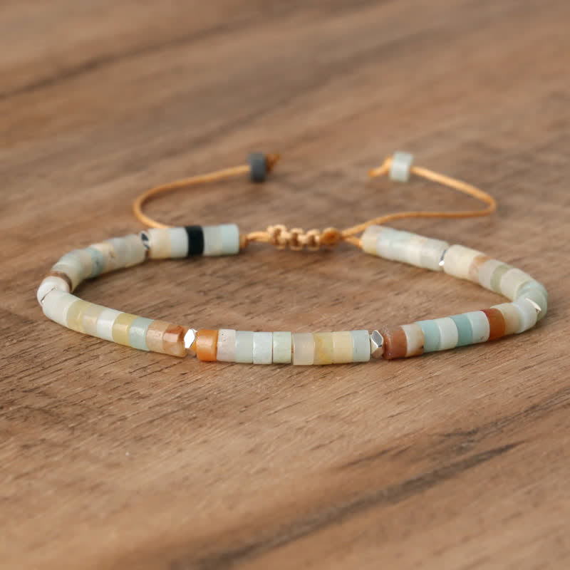 Frendorf | Geflochtenes Armband mit 2,4 mm Naturstein-Rollern – Seraphina