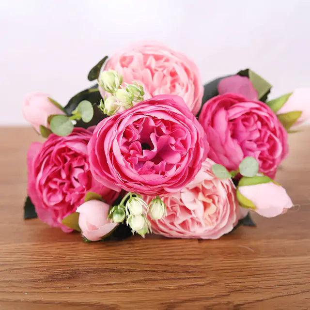 Ewige Eleganz Seiden-Peony-Arrangement
