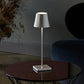 Frendorf | LumiLuxe - Elegante Tischlampe mit kabelloser Ladestation