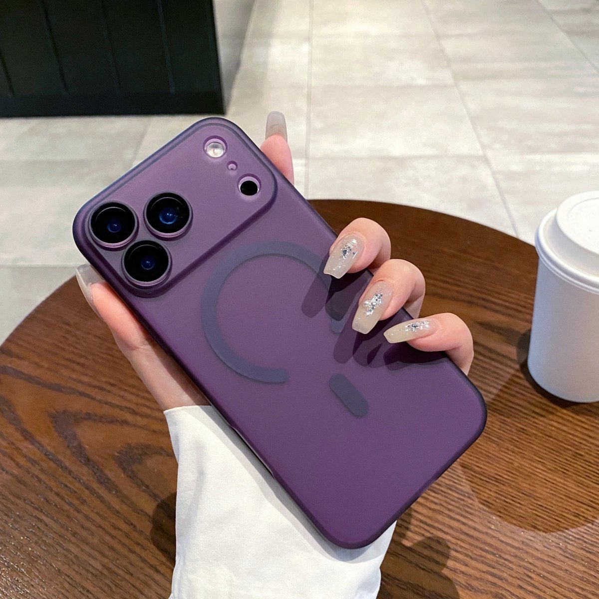 Frendorf | AURACLEAR – Ultra-dünne matte klare MagSafe Hülle für iPhone