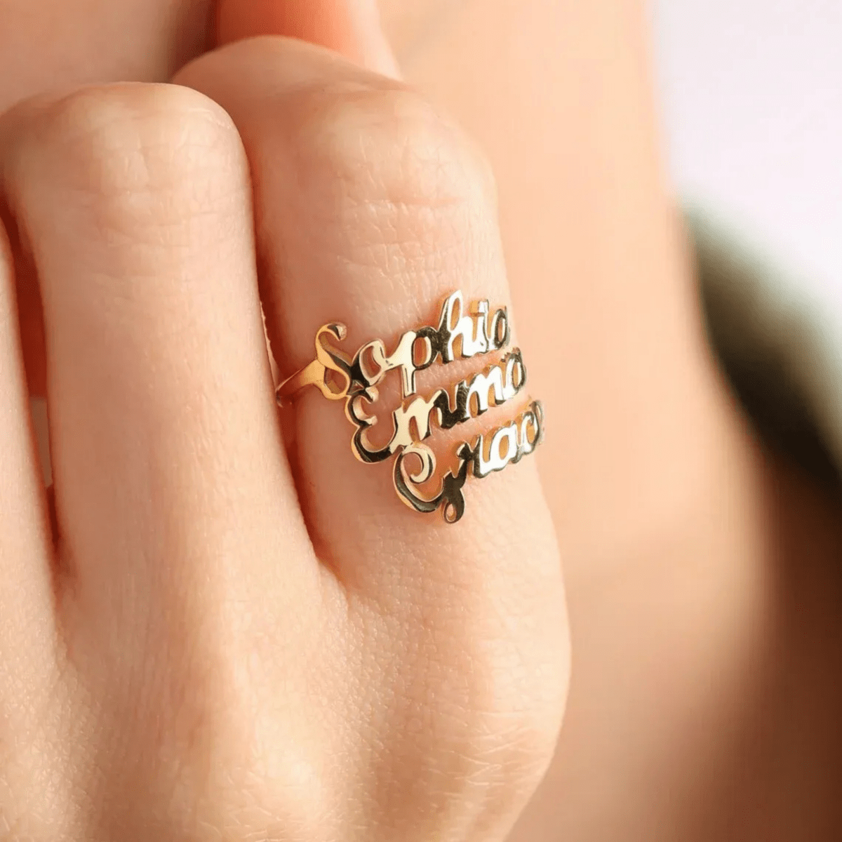 Frendorf | AURELION – Anpassbarer Gold Edelstahl Namensring