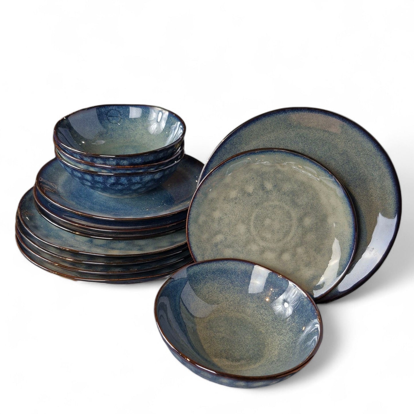 Frendorf | 21,5 cm Wasserfallplatte Blau - Stylische Keramikplatte mit Wasserfall-Design - Perfekt zum Servieren von Vorspeisen, kleinen Gerichten oder Desserts - Fügt Ihrer Geschirrkollektion einen frischen und eleganten Touch hinzu
