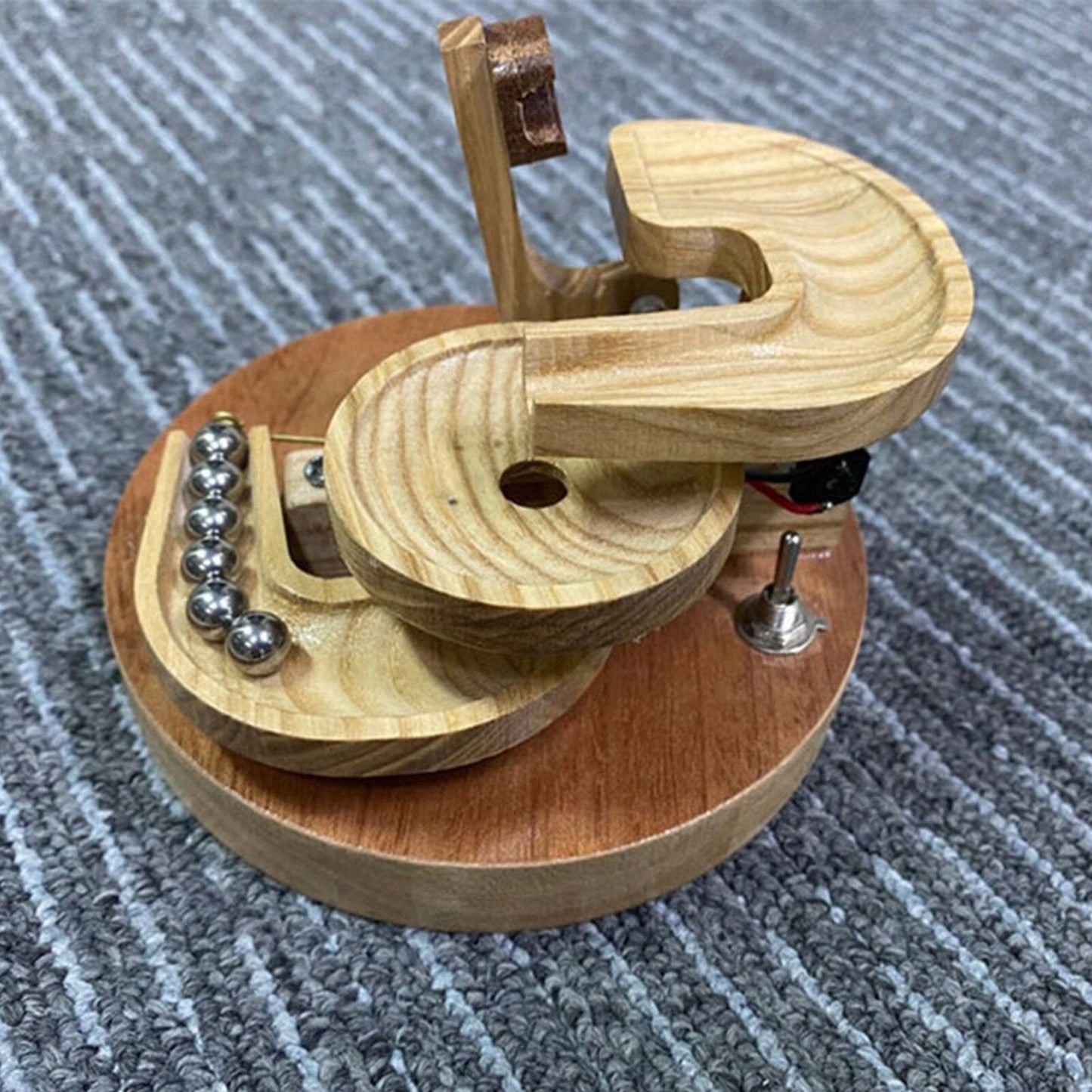 Eternal Motion Holz-Marmormaschine
