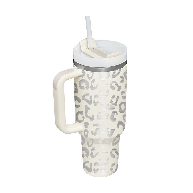 40 Oz Tumbler mit Griff Strohhalm isoliert