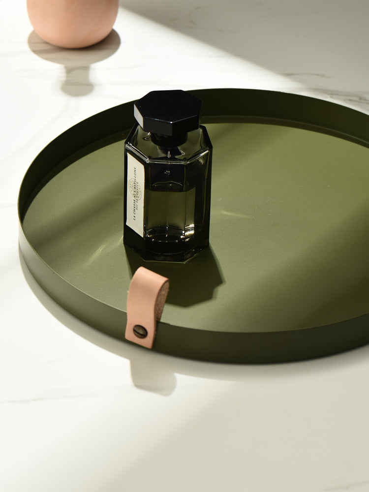Nordic Style Ledergriff Schmiedeeisen runder Tablett Farbablageplatte Wasserglasplatte Wohnkultur