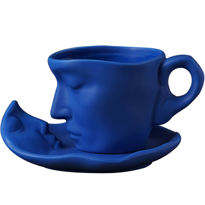 Frendorf | Metal Touching Face Kreative Keramische Kiss Kaffee Becher, Künstlerisches Vibe Becher & Untertasse Set
