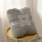 Frendorf | SnuggleWeave Waffeldecke | Ultraweiche Kuscheldecke | Stilvolles Design | Leicht & Atmungsaktiv