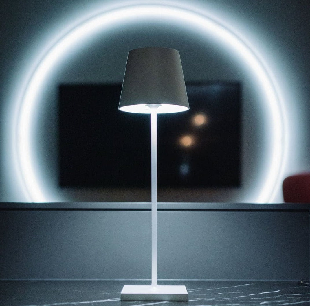 LichtFlex – Drahtlose LED-Lampe mit USB-Aufladung