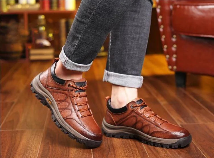 Frendorf | Lässige Herrenschuhe mit handgenähter Fußgewölbeunterstützung und rutschfester, atmungsaktiver Sohle