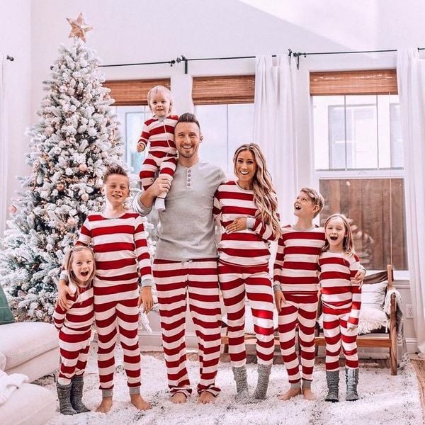Frendorf | Winterwear Weihnachtsfamilie Pyjama Set | FRÜHE WEIHNACHTSANGEBOTE