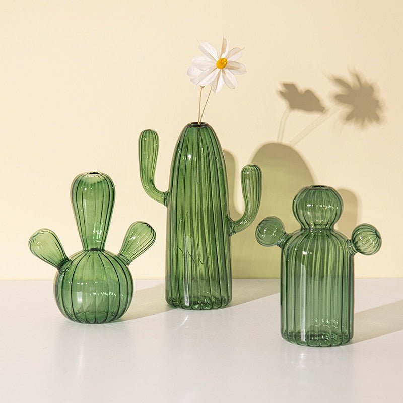 Kaktus + Pilzförmige Glasvasen