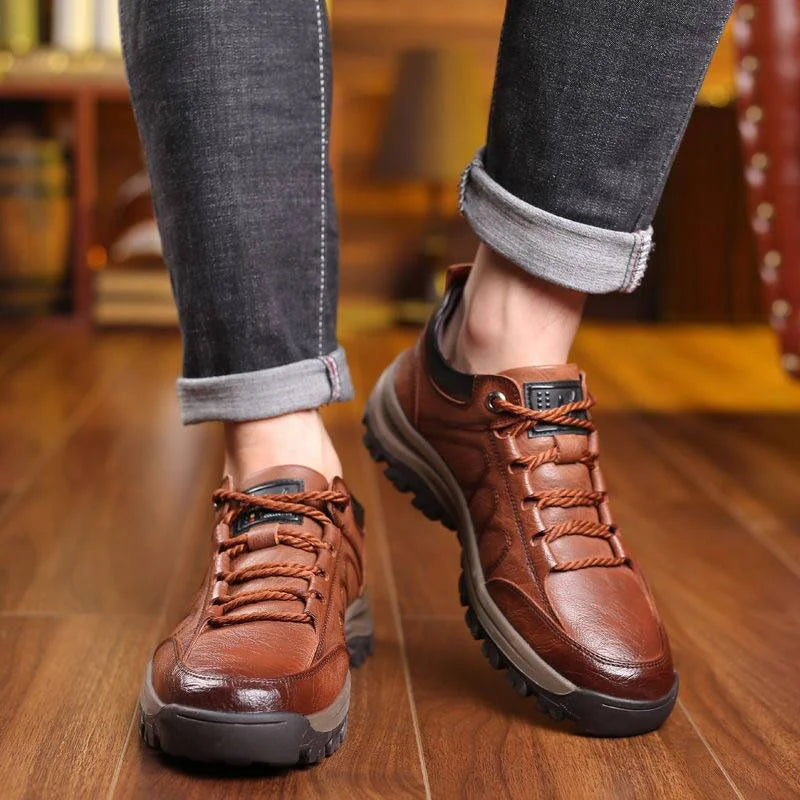 Frendorf | Lässige Herrenschuhe mit handgenähter Fußgewölbeunterstützung und rutschfester, atmungsaktiver Sohle