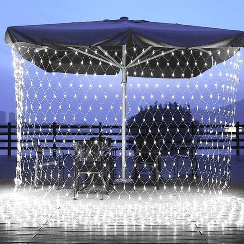 Frendorf | SolarNet Glow Outdoor LED Lichterkette | Fischnetz Design | Solarbetrieben | Stimmungsvolles Licht für Garten und Balkon